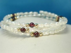 Genuine Freshwater Pearl & Garnet Bracelet 